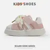 Zapatos Deportivos Nuevos para Niños Primavera y Otoño, Malla Transpirable Zapatos Forrest Gump, Zapatos Blancos para Niños y Niñas, Suela Suave Zapatos Casuales, Modernos
