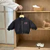 Roupas e Jaquetas de Bebê para Outono e Inverno, Conjunto Espesso para Meninos, Roupa de Inverno Estilosa de Duas Peças para Bebês de Um Ano