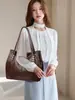 Bolsa feminina vintage de alta qualidade, grande capacidade, luxo leve transfronteiriço, nova moda popular, bolsa casual de ombro e sob o braço