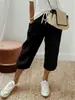 Multicolor en stock moda verano 2026 pantalones cortos de mujer color liso casual cintura elástica adelgazantes pierna recta artículo popular