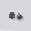 Broche Metálico Hueco de Flor Simple Lujo Ligero Tacto de Alta Gama Pin de Solapa para Traje Chaqueta Camisa Abrigo