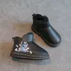 Botas de Nieve para Niños 2026 Otoño Nuevo Dibujos Animados Más Terciopelo Engrosado Zapatos de Algodón para Bebé Niños y Niñas Antideslizantes Cálidos Botines Cortos