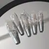 Arte de Unha Laço Joia de Liga Tridimensional Luxo Leve Dourado e Prateado Borboleta Oca Rebite Diamante de Unha Decoração Atacado