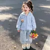 Traje para Niñas Primavera Otoño 2026 Nuevo Ropa de Otoño Elegante para Niños Moda Linda Casual para Bebé Conjunto de Dos Piezas de Otoño