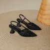 Sandálias Trançadas Vazadas Baotou Lindas para Mulheres Verão 2025 Novidade Peça Externa Elegante Fashion Versátil Bico Fino Salto Alto