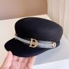 Gorra de lana plana estilo británico para mujer, sombrero de fieltro decorativo con letras de diamantes de imitación para otoño e invierno, elegante gorra ecuestre combinable a la moda.