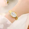 Relojes Ovalados Transfronterizos para Mujer, Lujo Ligero Casual de Moda, Tendencia de Negocios, Estilo Exterior, Relojes de Cuarzo para Mujer al por Mayor Transmisión en Vivo