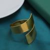 Anillo de servilleta de metal europeo y americano de venta caliente transfronteriza, hebilla para servilleta de mesa de comedor de restaurante occidental, anillo de servilleta de primavera para boda de hotel