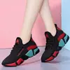 Zapatos Nuevos de Mujer Primavera 2026 Zapatos de Tela Old Beijing para Mujer Zapatos Deportivos Casuales Transpirables con Suela Gruesa para Correr y Caminar