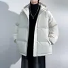 Venta directa de fábrica 2026 nueva chaqueta de algodón con capucha de color liso, chaqueta acolchada cortavientos holgada de invierno para hombre