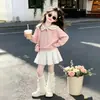 Vestido tipo traje de estilo coreano, nueva colección primavera/otoño, sudadera de muñeca a la moda y linda con un dulce lazo y falda, conjunto de dos piezas