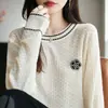 Top de punto de manga larga Camellia para mujer, nueva capa interior elegante, patrón de gofre juvenil, hombro normal, cuello redondo