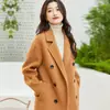 Abrigo de cachemira de doble cara de alta gama de corte holgado para otoño e invierno para mujer, gabardina de lana color camello de doble botonadura de longitud media