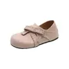 Zapatos cerrados estilo Birkenstock retro versátiles con plataforma para aumentar la altura interior para mujer, nueva colección otoño 2026, adecuados para mujeres bajitas, zapatos planos de plataforma para uso en exteriores.