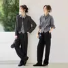 Camisa de Estilo Casual con Cuello Polo Negro de Manga Larga Otoño Nueva para el Trabajo Cintura Delgado Aspecto Camisa Popular de Este Año
