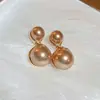Pendientes de Perla Imitación Color Dorado Champagne para Mujer Ins Nicho Diseño Simple Tachuelas de Oreja de Gama Alta Pendientes de Celebridad de Internet Nuevos 2023