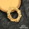 Marco de Fotos de Cruz Dorada Barroca Retro Europea Accesorios de Resina Hechos a Mano DIY Funda para Teléfono Materiales de Decoración para Fotografía