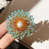 Brillante y Centelleante Diamante Piedra Preciosa Fuegos Artificiales Perla Broche Oro Real 18K Chapado en Rodio Zirconia Pin Accesorios de Traje de Lujo Ligero