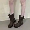 Novas botas curtas femininas 2026 outono e inverno botas femininas botas western com fivela de cinto botas curtas botas Martin de sola grossa retrô para mulheres