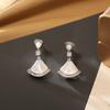 Brincos Leves de Luxo em Forma de Leque de Madrepérola Natural, Brincos de Agulha de Prata S925 Zircônia Micropavimentada de Alta Qualidade, Brincos Femininos da Moda