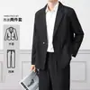 Tops masculinos modernos estilo coreano, blazers estilosos e de corte solto estilo Hong Kong, ternos casuais versáteis masculinos para primavera e outono
