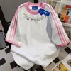 Camiseta de manga corta estilo universitario 100% algodón puro con tres rayas para hombre y mujer, cuello redondo de verano, corte holgado, adelgazante, top para pareja, estilo ins