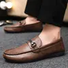 Zapatos casuales tipo mocasín de moda para hombre estilo coreano 2026 con suelas blandas, perfectos para conducir, estilo británico, zapatos nuevos versátiles