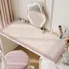 Alfombrilla de mesa de cuero para tocador, sensación de lujo ligero y alta gama, mantel impermeable para mesa de café, alfombrilla protectora de escritorio para manicura y maquillaje de dormitorio