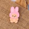 Broche de acrílico estilo coreano con forma de oso de dibujos animados, insignia de joyería pequeña para niña, colgante para bolso, parche al por mayor