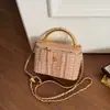 Mini Bolsa Transversal Transfronteiriça para Mulheres, Nova Bolsa de Ombro Trançada Tendência Verão 2026, Bolsa Transversal de Palha com Corrente