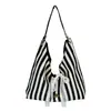 Nova Bolsa de Ombro Listrada de Grande Capacidade para Mulheres, Bolsa Tote Simples e Casual, Versátil para o Dia a Dia, Bolsa de Lona Casual, Dupla Face