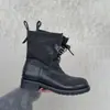 Botas Curtas de Cavaleiro com Fivela Retro Salto Grosso Botas de Cowboy Ocidentais Femininas 2026 Novas Botas Curtas para Motocicleta Afuniladas Bico Redondo