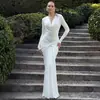 Roupas Femininas Transfronteiriças Outono/Inverno 2026 Novo Cor Sólida Manga Longa Sexy Decote Profundo Cintura Marcada Fita Plissado Bodycon Vestido Feminino