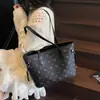 Bolso de Mano Elegante y de Alta Gama para Mujer 2025 Nuevo Bolso de Hombro de Gran Capacidad Versátil para el Trabajo Bolso Grande de Axila