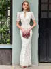 Verano 2026 Europeo y Americano Nuevo Estilo Espalda Descubierta Lazo de Perlas Cuello en V Profundo Vestido Ajustado Moda Estilo Chica Caliente Vestido Largo
