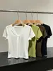 ¡Camiseta elegante de cuello en V estrecho, hombro normal! Tela de Lyocell, amigable con la piel, elegante, de manga corta, color liso, transpirable, top adelgazante