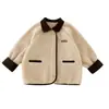 Ropa Infantil Princesa Yuan Yuan Chaqueta Gruesa para Niñas Invierno 2026 Nuevo Estilo Chaqueta de Felpa con Retazos para Niñas Niños Grandes