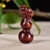 Folha Pequena Sândalo Vermelho Cuia da Fortuna Escultura em Madeira Ornamento Pendurado Sândalo Verde Brinquedo Cultural Peça de Mão Múltiplas Crianças Múltiplas Bênçãos Pequeno Ornamento Pingente Presente