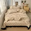 2026 Novo Jogo de Cama de Veludo Leiteiro Conjunto de Quatro Peças, Jogo de Cama com Renda Estilo Hepburn Francês Estampado Espessado Conjunto de Quatro Peças