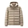 Chaqueta de Plumas de Otoño para Hombre 2025 Nueva Chaqueta Ligera Casual Corta de Plumas con Capucha Desmontable Chaqueta Cálida