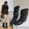 Botas nuevas estilo retro, botas de moda de otoño para mujer 2026 con punta cuadrada, botas de caña media adelgazantes, botines versátiles 2026