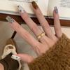 Anillo, pendientes y collar con trébol de cuatro hojas hueco, estilo buchi retro francés, dorado cepillado, joyería antigua de alta calidad.