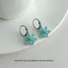 Aretes Florales Color Menta con una Vibración Fresca Estilo Bosque, Diseño de Nicho Fresco de Verano, Sensación de Alta Gama, Aretes Únicos y Versátiles
