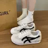 Zapatos Ligeros para Mujer Nuanfenglai 2026 Nuevos Transpirables de Malla Suela Plana Zapatos de Entrenamiento Alemanes Versátiles Deportivos Casuales