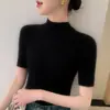 Top de punto ajustado con cuello semi-alto y manga de tres cuartos para mujer, modelo 2026, adecuado para primavera y otoño, una prenda interior favorecedora