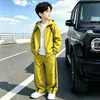 Conjunto de Chaqueta de Otoño para Niños 2026 Nuevo Pantalón de Primavera y Otoño para Niños Mayores, Atuendo Deportivo de Otoño, Fresco, Elegante y Moderno