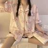 Atacado em estoque primavera e verão meninas shorts duplos de desenho animado fofos shorts curtos pijama de manga curta roupas de casa terno com lapela para senhoras