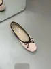 Zapatos de Mujer Temporada Primer Encuentro: Diseño de nicho con detalle de lazo, Cómodo para ir al trabajo, Colección Otoño 2026, Suela suave para mayor comodidad, Zapatos planos tipo ballet