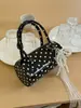 Bolsa Estilo Ballet de Bolinhas de Nicho Super Popular para Mulheres 2026 Novo Modelo Exquisite Mini Fofa Bolsa Transversal Bolsa de Mão Bolsa Cilindro
