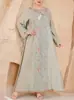Colección de liquidación especial: Vestidos y batas largas de tallas grandes, holgados, favorecedores y elegantes.